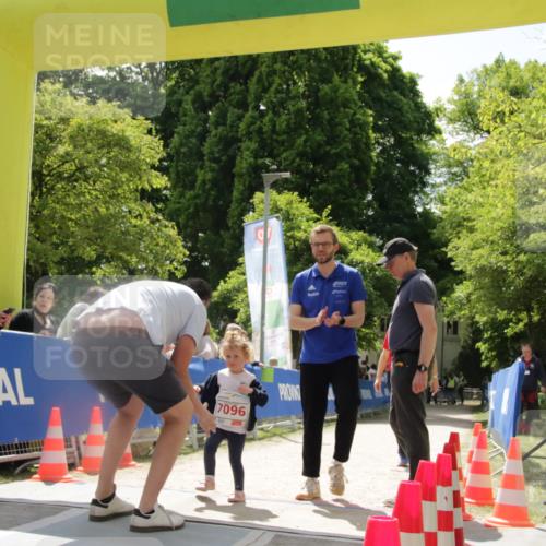 17.05.2025 - Störlauf H.Heesch http://msf.ph/oto/7853465 17.05.2025 13:06:22 Ziel  meine-sportfotos.de