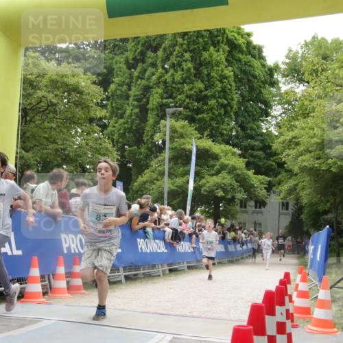 17.05.2025 - Störlauf H.Heesch http://msf.ph/oto/7853748 17.05.2025 13:42:06 Ziel  meine-sportfotos.de