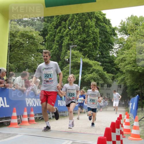 17.05.2025 - Störlauf H.Heesch http://msf.ph/oto/7853772 17.05.2025 13:42:18 Ziel  meine-sportfotos.de