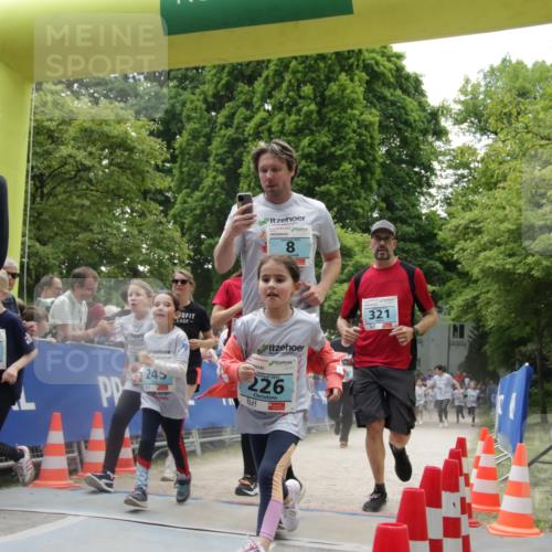 17.05.2025 - Störlauf H.Heesch http://msf.ph/oto/7854020 17.05.2025 13:45:15 Ziel  meine-sportfotos.de