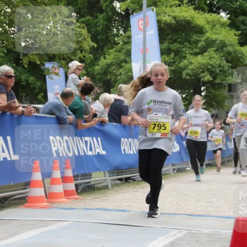 17.05.2025 - Störlauf H.Heesch http://msf.ph/oto/7855302 17.05.2025 14:15:27 Ziel  meine-sportfotos.de