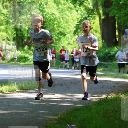 17.05.2025 - Störlauf Strokosch-Dieckow http://msf.ph/oto/7856574 17.05.2025 14:42:12 Laufen 1328, 1329, 1639, 1205 meine-sportfotos.de