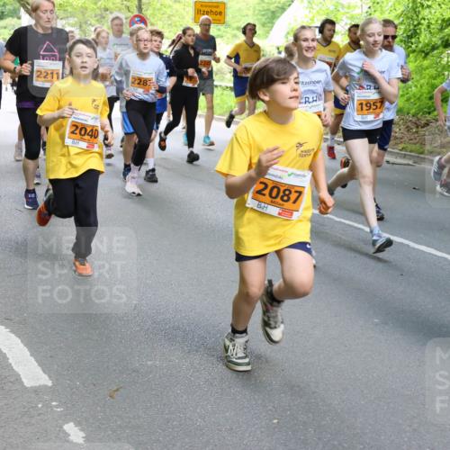 17.05.2025 - Störlauf Strokosch-Dieckow http://msf.ph/oto/7859242 17.05.2025 15:01:25 Laufen 2397, 1966, 2211, 2040, 228, 1957, 2275, 2025, 2087 meine-sportfotos.de