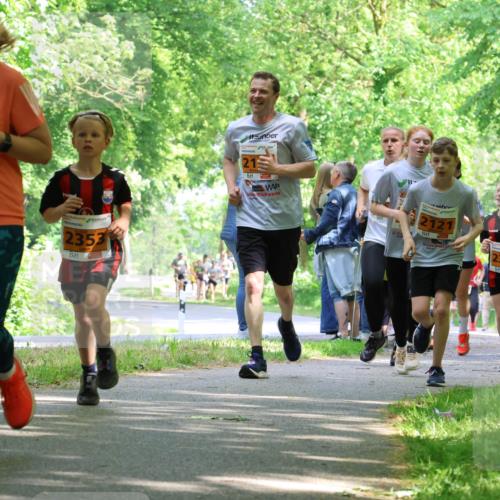 17.05.2025 - Störlauf Strokosch-Dieckow http://msf.ph/oto/7861055 17.05.2025 15:27:17 Laufen 2107, 2353, 21, 2121, 235, 2215 meine-sportfotos.de