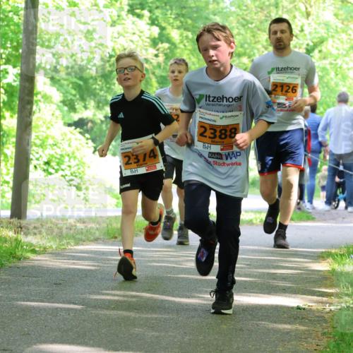 17.05.2025 - Störlauf Strokosch-Dieckow http://msf.ph/oto/7861325 17.05.2025 15:28:31 Laufen 2126, 2374, 2025, 2388 meine-sportfotos.de