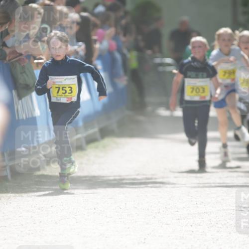 17.05.2025 - Störlauf H.Heesch http://msf.ph/oto/7867164 17.05.2025 14:12:29 Ziel  meine-sportfotos.de