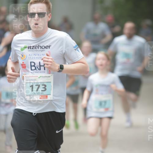 17.05.2025 - Störlauf H.Heesch http://msf.ph/oto/7870304 17.05.2025 13:43:46 Ziel  meine-sportfotos.de