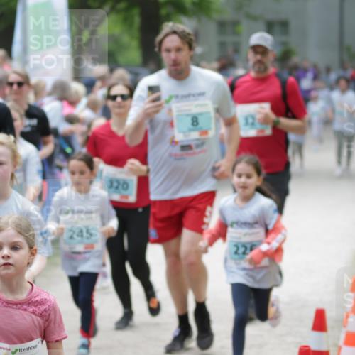 17.05.2025 - Störlauf H.Heesch http://msf.ph/oto/7871005 17.05.2025 13:45:15 Ziel  meine-sportfotos.de