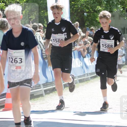 17.05.2025 - Störlauf H.Heesch http://msf.ph/oto/7872546 17.05.2025 14:43:12 Ziel  meine-sportfotos.de