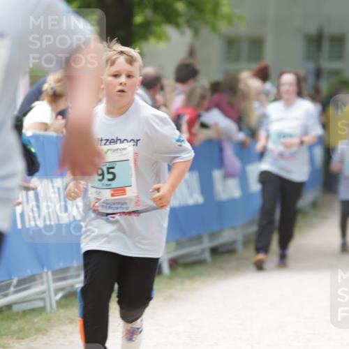 17.05.2025 - Störlauf H.Heesch http://msf.ph/oto/7873080 17.05.2025 13:48:00 Ziel  meine-sportfotos.de