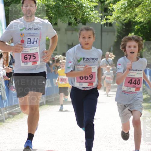 17.05.2025 - Störlauf H.Heesch http://msf.ph/oto/7874214 17.05.2025 13:57:00 Ziel  meine-sportfotos.de