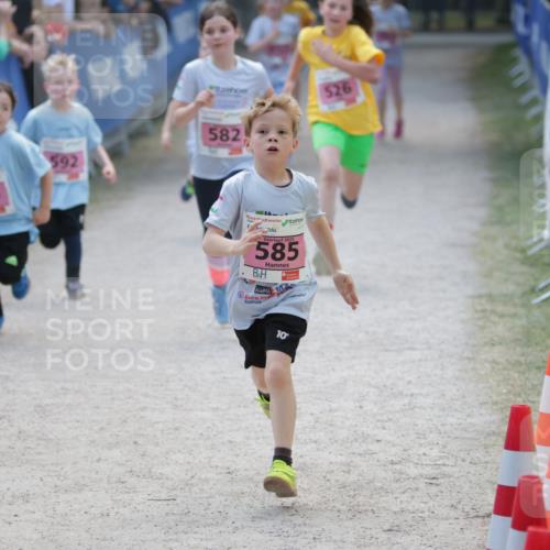17.05.2025 - Störlauf H.Heesch http://msf.ph/oto/7874869 17.05.2025 13:59:01 Ziel  meine-sportfotos.de