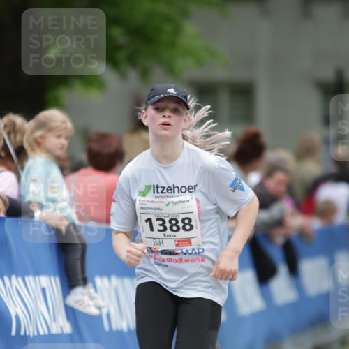 17.05.2025 - Störlauf H.Heesch http://msf.ph/oto/7880569 17.05.2025 15:00:55 Ziel  meine-sportfotos.de