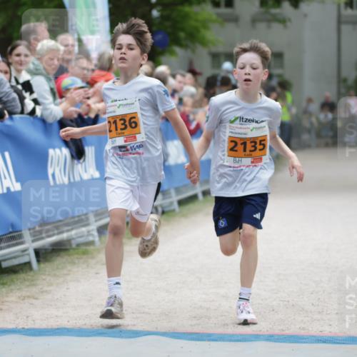 17.05.2025 - Störlauf H.Heesch http://msf.ph/oto/7881300 17.05.2025 15:22:49 Ziel  meine-sportfotos.de