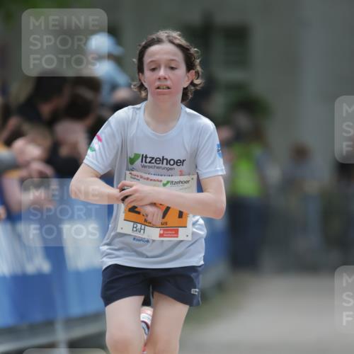 17.05.2025 - Störlauf H.Heesch http://msf.ph/oto/7881602 17.05.2025 15:26:01 Ziel  meine-sportfotos.de