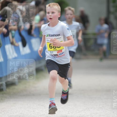 17.05.2025 - Störlauf H.Heesch http://msf.ph/oto/7893894 17.05.2025 14:10:52 Ziel 680 meine-sportfotos.de
