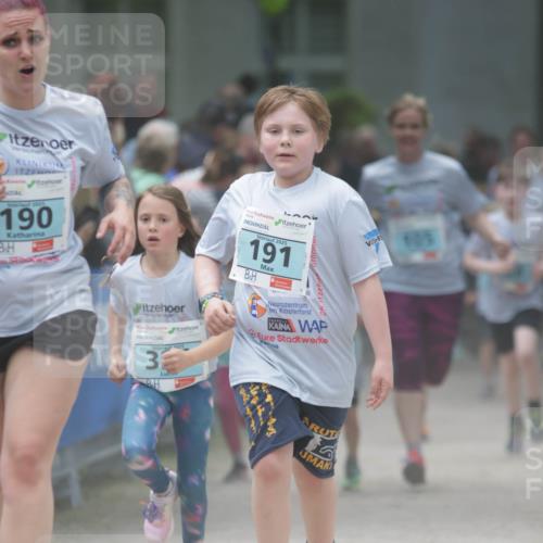 17.05.2025 - Störlauf H.Heesch http://msf.ph/oto/7894167 17.05.2025 13:46:09 Ziel 2025, 190, 025, 32, 2025, 191, 28, 105 meine-sportfotos.de