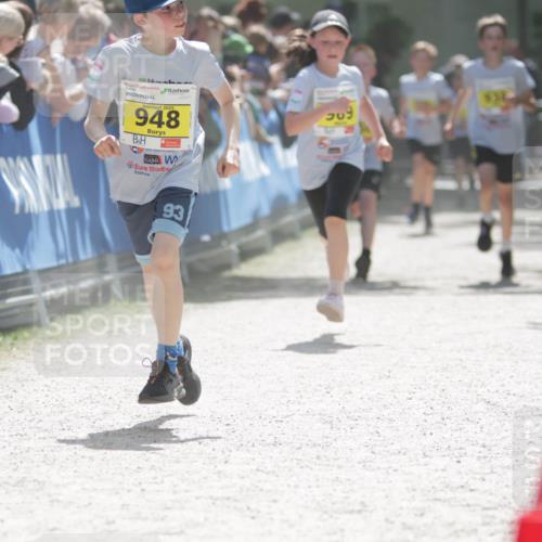 17.05.2025 - Störlauf H.Heesch http://msf.ph/oto/7894300 17.05.2025 14:12:40 Ziel 2025, 948, 93, 569 meine-sportfotos.de