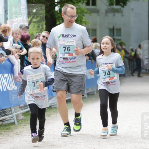 17.05.2025 - Störlauf H.Heesch http://msf.ph/oto/7894588 17.05.2025 13:48:38 Ziel 2025, 75, 2025, 76, 2025, 74 meine-sportfotos.de