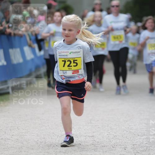 17.05.2025 - Störlauf H.Heesch http://msf.ph/oto/7894666 17.05.2025 14:14:29 Ziel 2025, 725, 843 meine-sportfotos.de