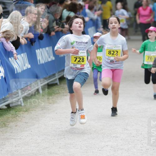 17.05.2025 - Störlauf H.Heesch http://msf.ph/oto/7894776 17.05.2025 14:15:01 Ziel 728, 70, 822, 763, 766 meine-sportfotos.de