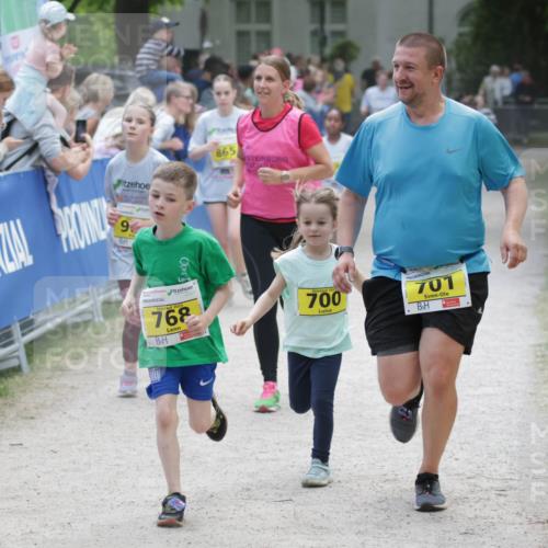 17.05.2025 - Störlauf H.Heesch http://msf.ph/oto/7894841 17.05.2025 14:15:10 Ziel 2025, 768, 865, 700, 701 meine-sportfotos.de