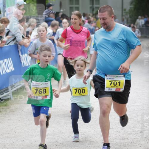 17.05.2025 - Störlauf H.Heesch http://msf.ph/oto/7894847 17.05.2025 14:15:10 Ziel 2025, 768, 700, 2025, 701 meine-sportfotos.de