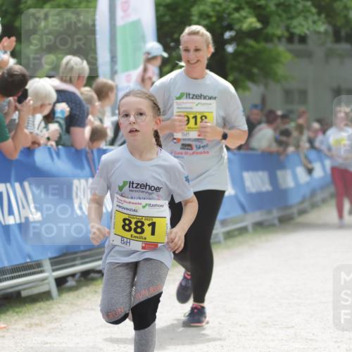 17.05.2025 - Störlauf H.Heesch http://msf.ph/oto/7895151 17.05.2025 14:16:12 Ziel 2025, 881, 912 meine-sportfotos.de