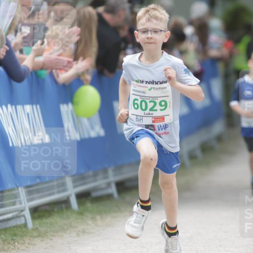 17.05.2025 - Störlauf H.Heesch http://msf.ph/oto/7895561 17.05.2025 13:16:34 Ziel 2025, 6029 meine-sportfotos.de