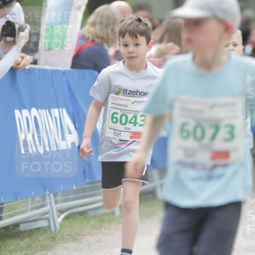 17.05.2025 - Störlauf H.Heesch http://msf.ph/oto/7895597 17.05.2025 13:16:46 Ziel 2025, 6043, 6073 meine-sportfotos.de