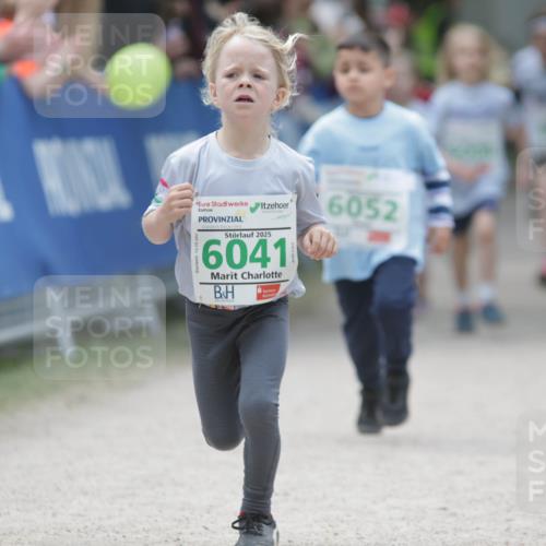 17.05.2025 - Störlauf H.Heesch http://msf.ph/oto/7895599 17.05.2025 13:16:48 Ziel 2025, 6041, 6052 meine-sportfotos.de