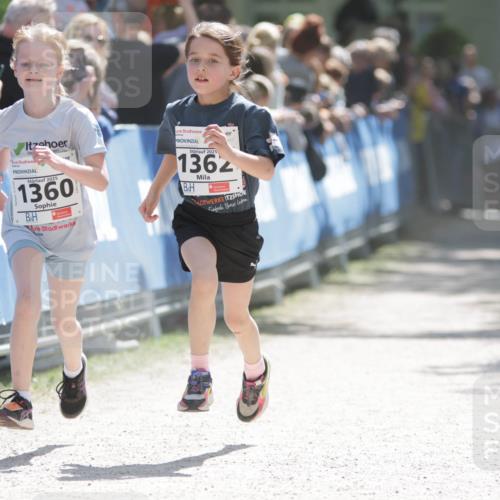 17.05.2025 - Störlauf H.Heesch http://msf.ph/oto/7895739 17.05.2025 14:48:30 Ziel 2025, 1360, 2025, 1362 meine-sportfotos.de