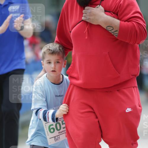 17.05.2025 - Störlauf H.Heesch http://msf.ph/oto/7895865 17.05.2025 13:18:41 Ziel 13, 15, 20, 605 meine-sportfotos.de