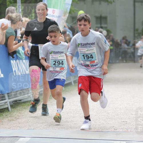 17.05.2025 - Störlauf H.Heesch http://msf.ph/oto/7896323 17.05.2025 13:40:49 Ziel 2025, 294, 2025, 194 meine-sportfotos.de