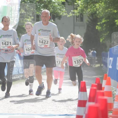 17.05.2025 - Störlauf H.Heesch http://msf.ph/oto/7897043 17.05.2025 14:52:13 Ziel 1036, 1421, 1422, 104, 27, 00, 135, 1357 meine-sportfotos.de