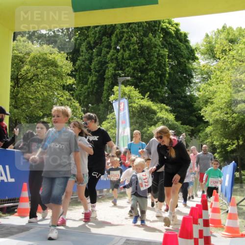 17.05.2025 - Störlauf H.Heesch http://msf.ph/oto/7897360 17.05.2025 13:03:14 Ziel 7172, 7129 meine-sportfotos.de