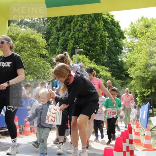 17.05.2025 - Störlauf H.Heesch http://msf.ph/oto/7897384 17.05.2025 13:03:16 Ziel 7073, 7172, 7129 meine-sportfotos.de