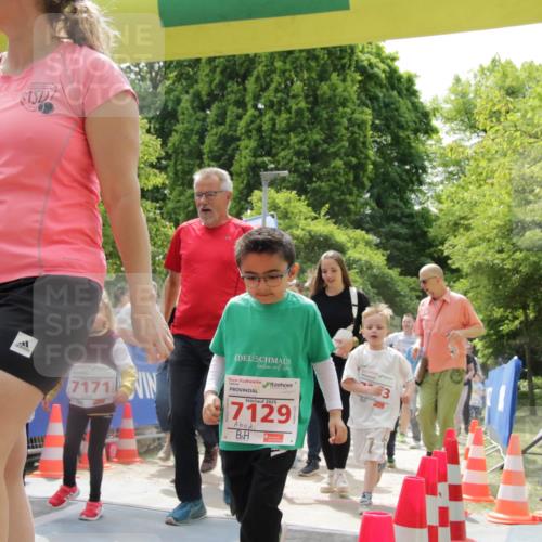17.05.2025 - Störlauf H.Heesch http://msf.ph/oto/7897407 17.05.2025 13:03:19 Ziel 7171, 7129 meine-sportfotos.de
