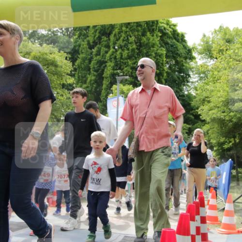 17.05.2025 - Störlauf H.Heesch http://msf.ph/oto/7897443 17.05.2025 13:03:22 Ziel 49, 7077 meine-sportfotos.de