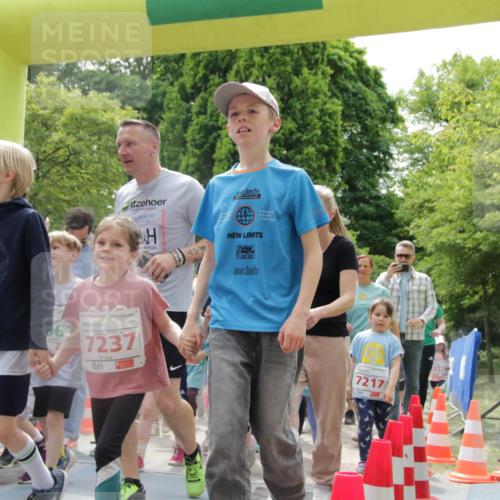 17.05.2025 - Störlauf H.Heesch http://msf.ph/oto/7897494 17.05.2025 13:03:25 Ziel 7237, 7217 meine-sportfotos.de