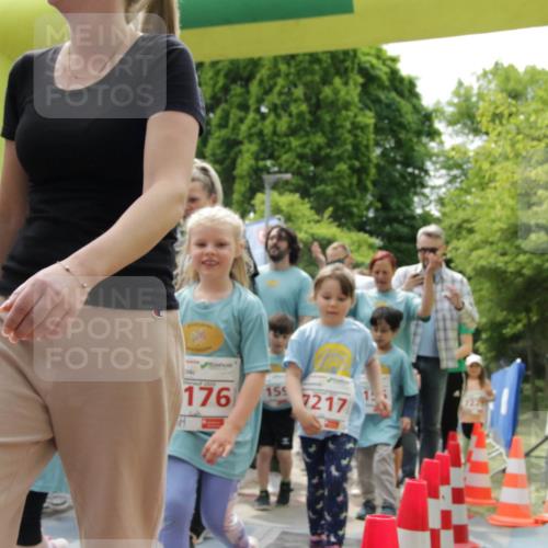 17.05.2025 - Störlauf H.Heesch http://msf.ph/oto/7897525 17.05.2025 13:03:28 Ziel 106, 717, 176, 159, 7217 meine-sportfotos.de