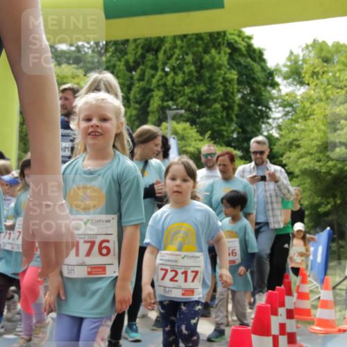 17.05.2025 - Störlauf H.Heesch http://msf.ph/oto/7897531 17.05.2025 13:03:28 Ziel 7127, 2025, 176, 7217, 6 meine-sportfotos.de
