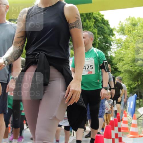 17.05.2025 - Störlauf H.Heesch http://msf.ph/oto/7897674 17.05.2025 13:03:46 Ziel 2025, 45, 425 meine-sportfotos.de