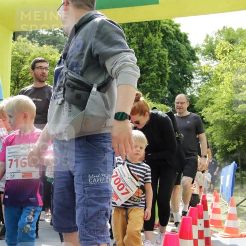 17.05.2025 - Störlauf H.Heesch http://msf.ph/oto/7897713 17.05.2025 13:03:50 Ziel 2025, 7007, 56, 716, 5 meine-sportfotos.de