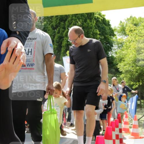 17.05.2025 - Störlauf H.Heesch http://msf.ph/oto/7897753 17.05.2025 13:03:55 Ziel 25 meine-sportfotos.de