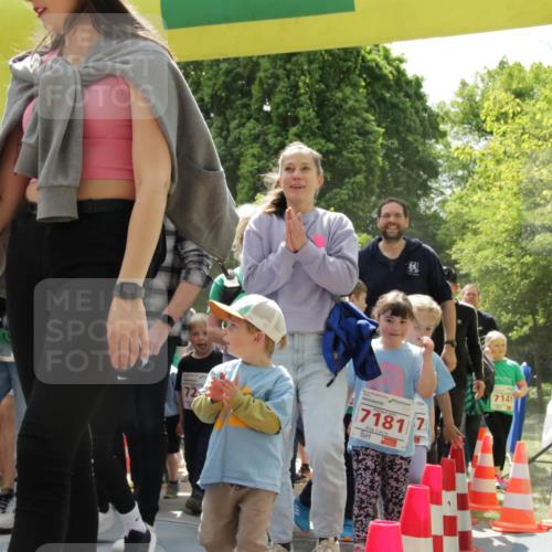 17.05.2025 - Störlauf H.Heesch http://msf.ph/oto/7897786 17.05.2025 13:04:05 Ziel 7181, 7141 meine-sportfotos.de