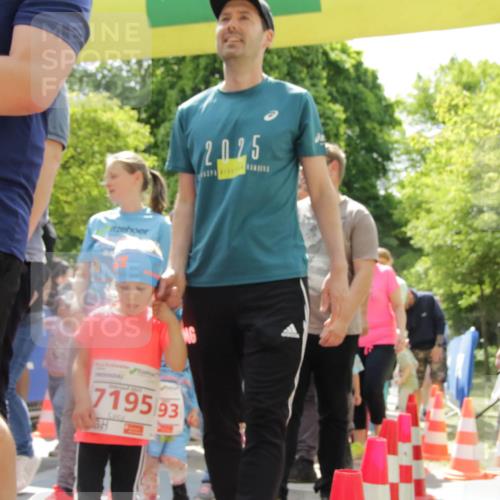 17.05.2025 - Störlauf H.Heesch http://msf.ph/oto/7897887 17.05.2025 13:04:23 Ziel 2, 025, 7195, 93 meine-sportfotos.de