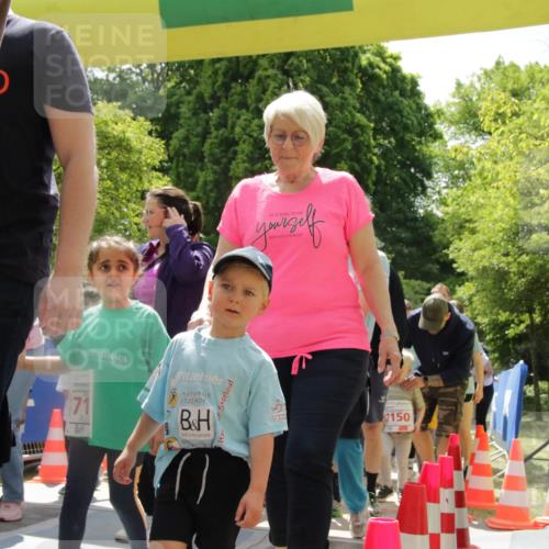 17.05.2025 - Störlauf H.Heesch http://msf.ph/oto/7897912 17.05.2025 13:04:29 Ziel 71, 7150 meine-sportfotos.de