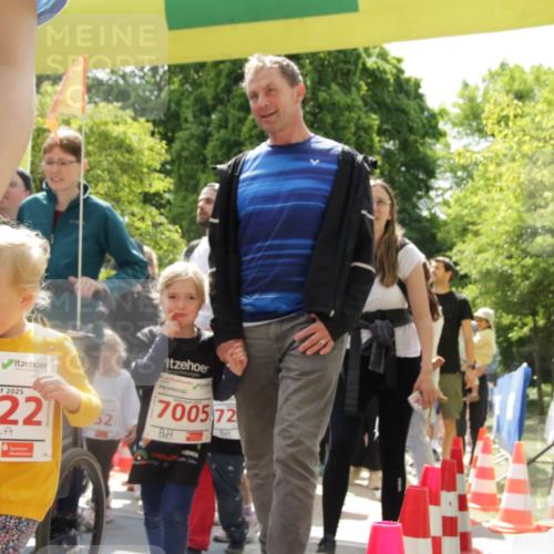 17.05.2025 - Störlauf H.Heesch http://msf.ph/oto/7897987 17.05.2025 13:04:41 Ziel 2025, 7122, 52, 700572 meine-sportfotos.de
