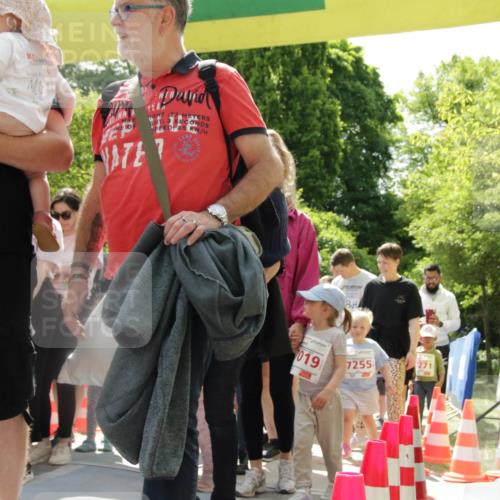 17.05.2025 - Störlauf H.Heesch http://msf.ph/oto/7898115 17.05.2025 13:05:01 Ziel 70, 019, 7255, 271 meine-sportfotos.de